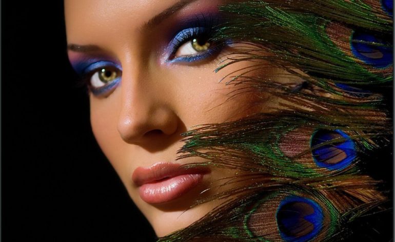 peacock feathers and eyeshadow wallpaper background 52264